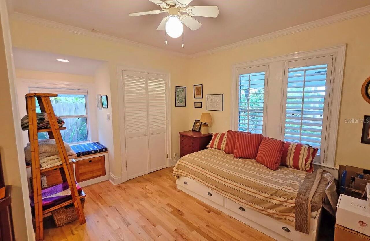 Listing Photo 32