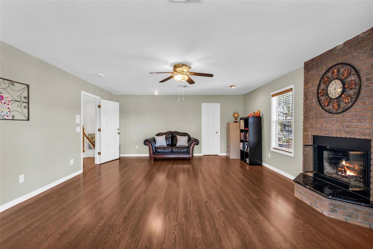 Listing Photo 28