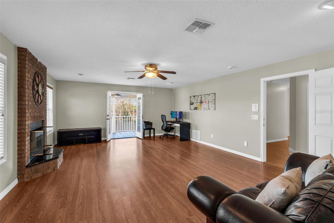 Listing Photo 29