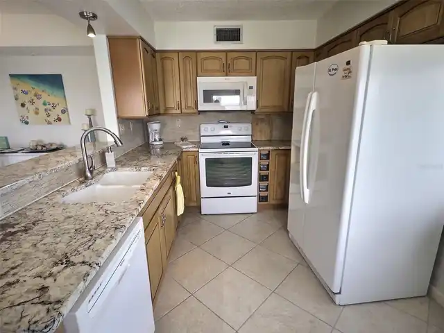 Listing Photo 28