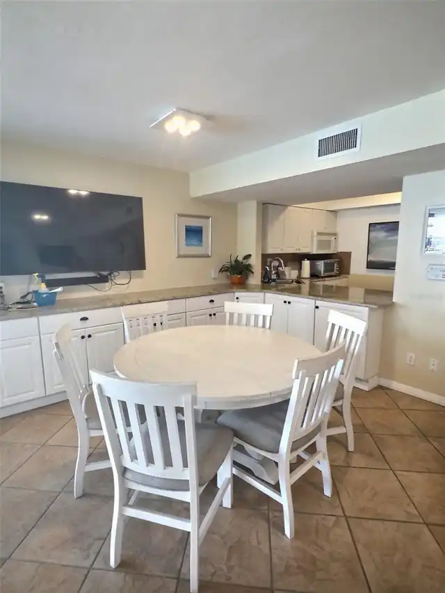 Listing Photo 43