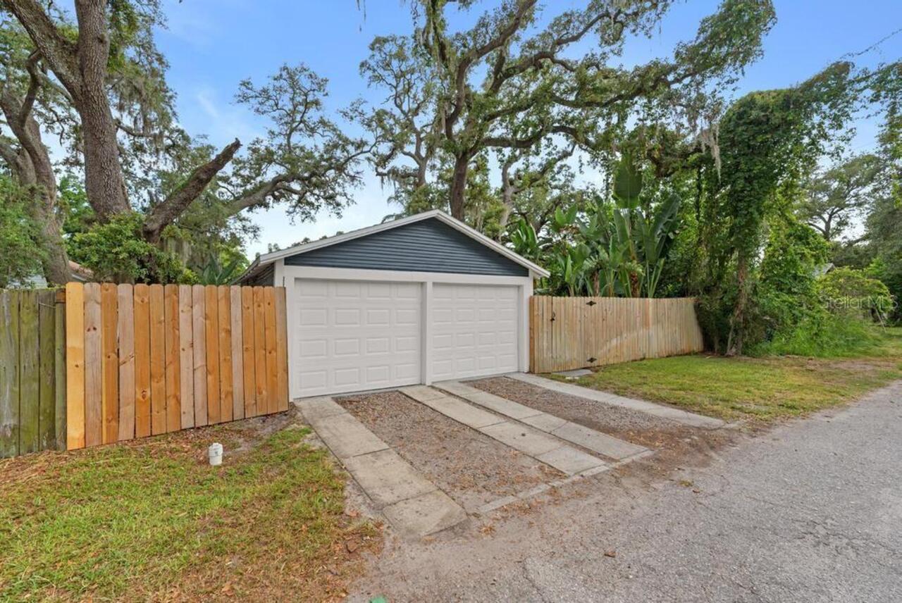 Listing Photo 20