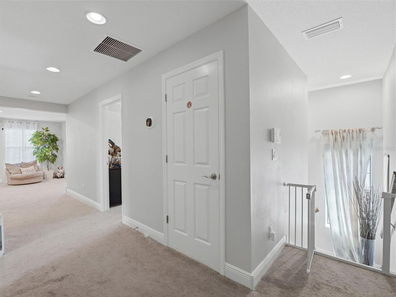 Listing Photo 14