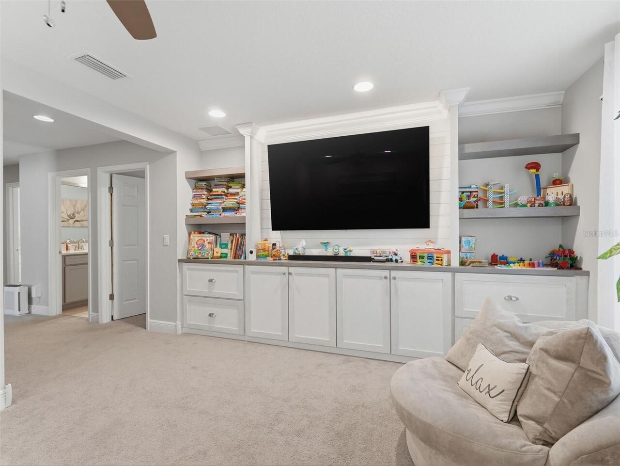 Listing Photo 16