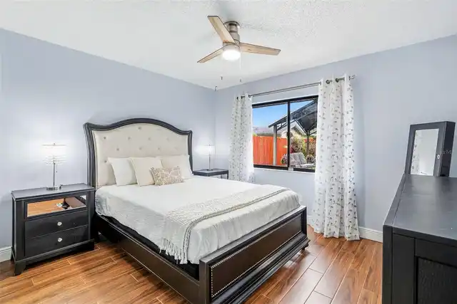 Listing Photo 22