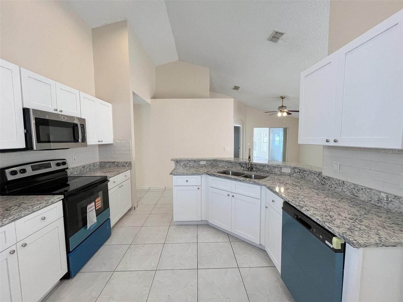 Listing Photo 13