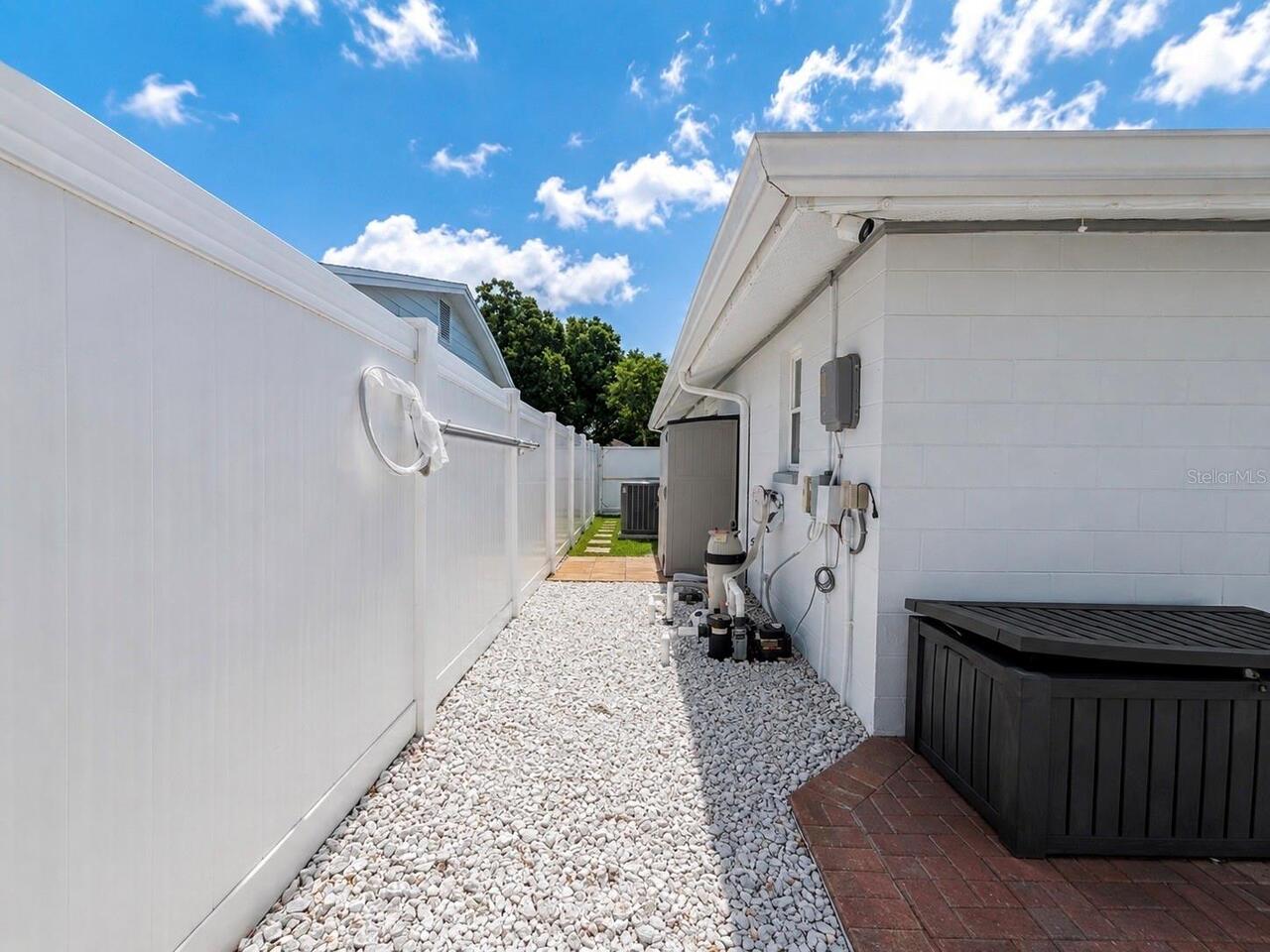 Listing Photo 33
