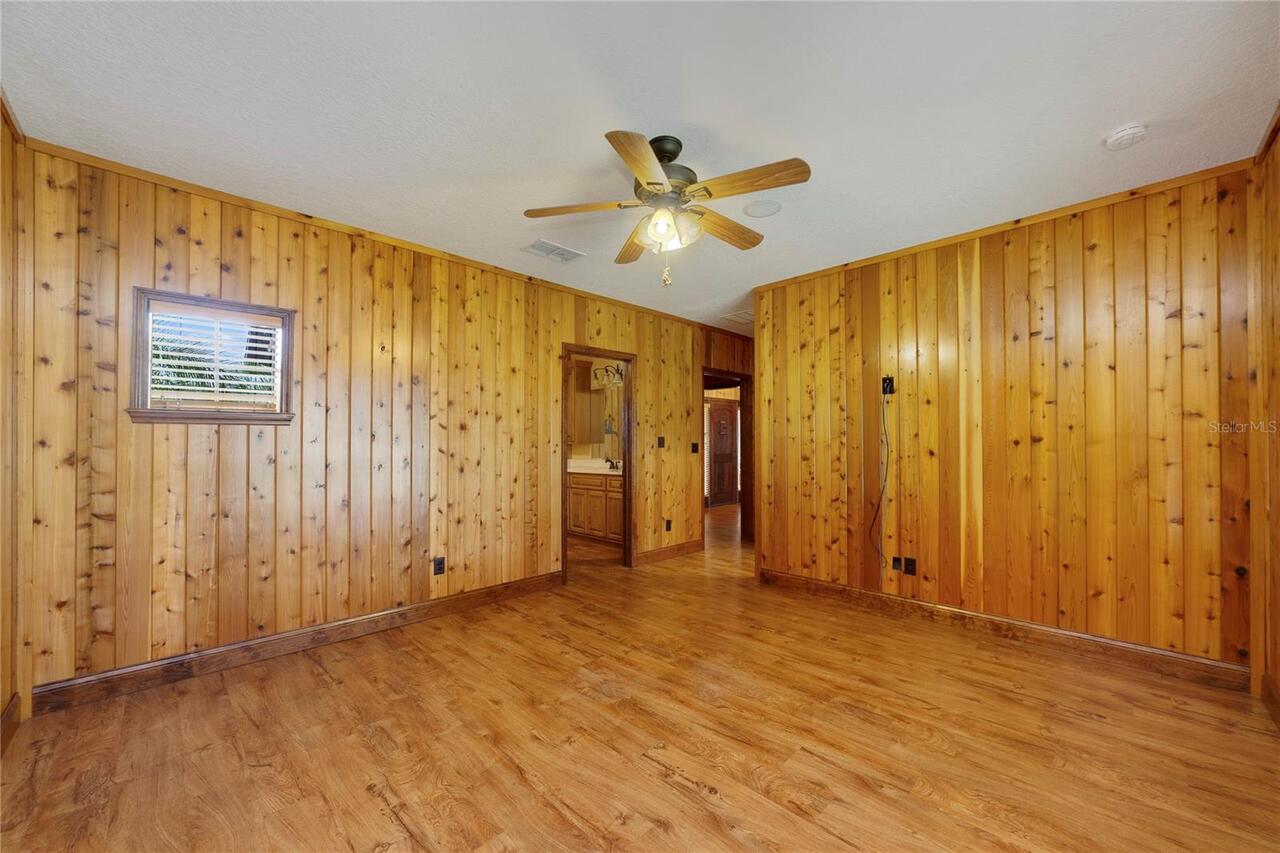 Listing Photo 26