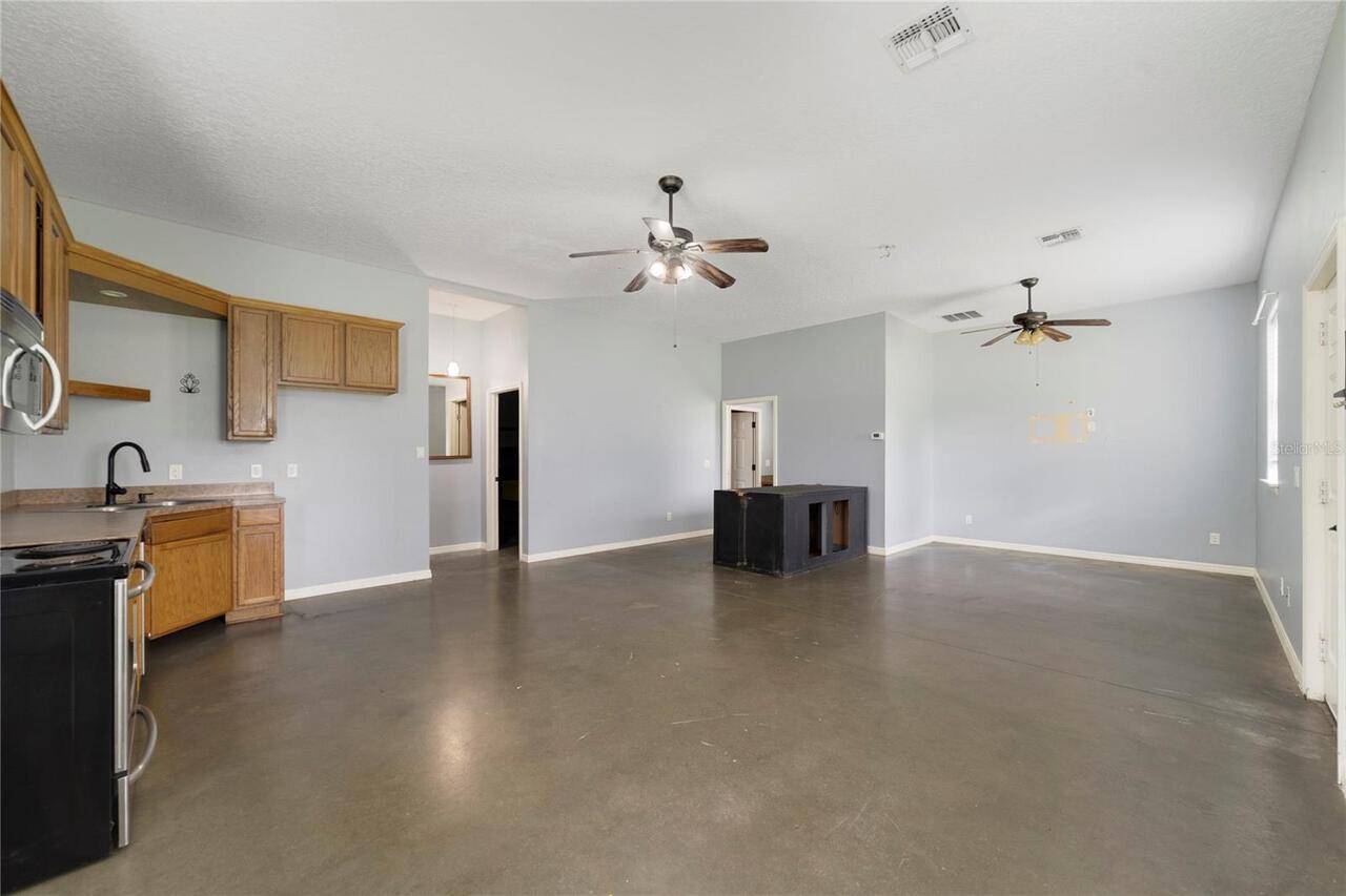Listing Photo 32