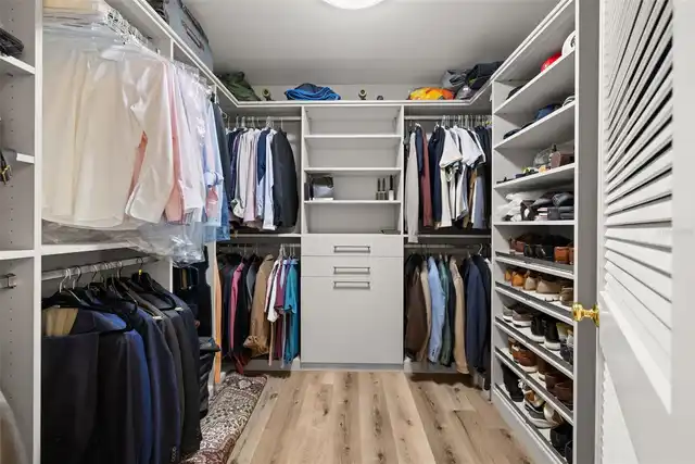 Listing Photo 16