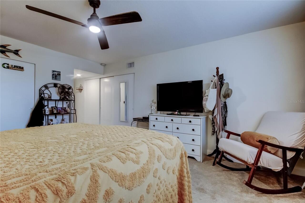 Listing Photo 32