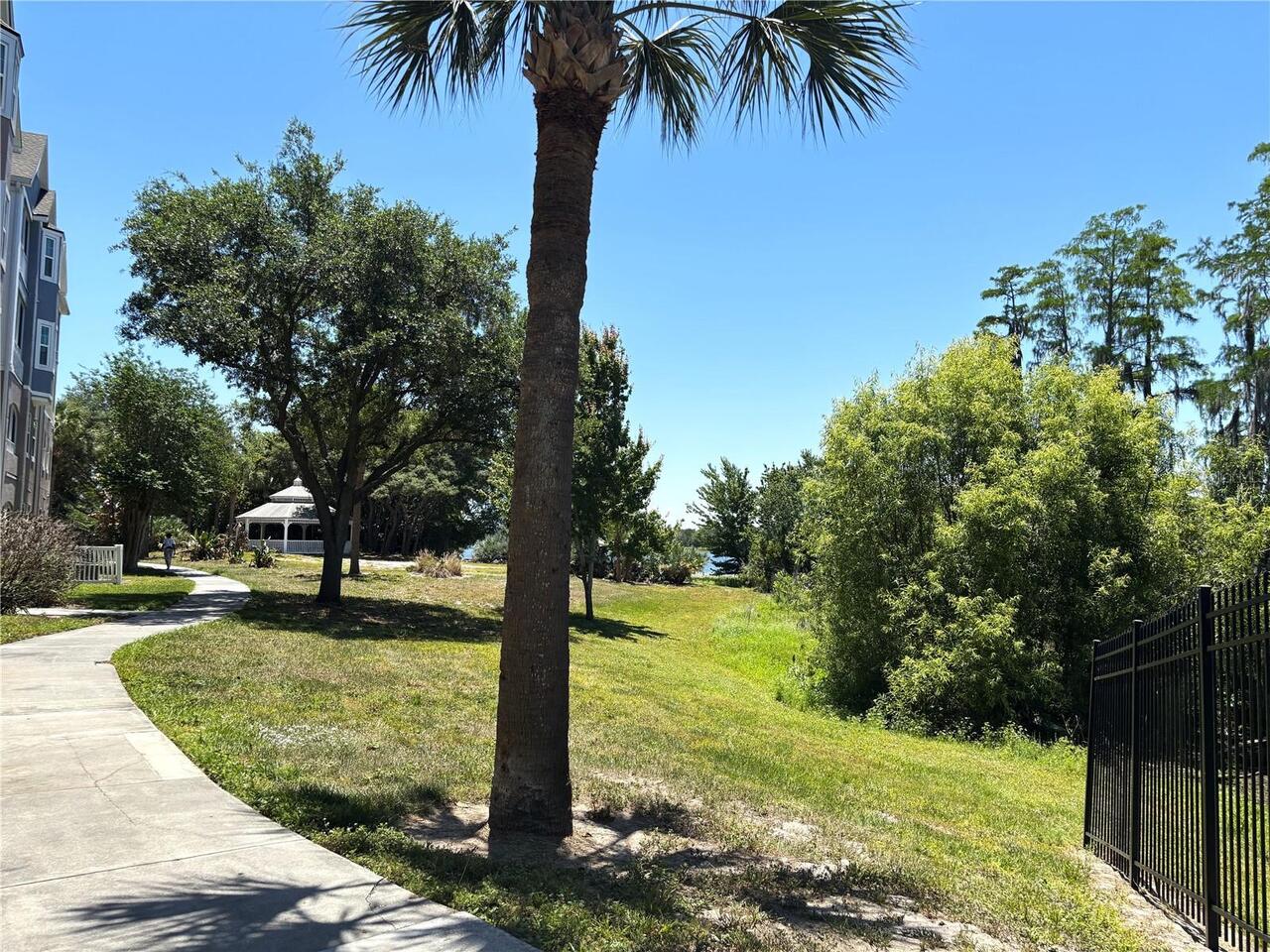 Listing Photo 19