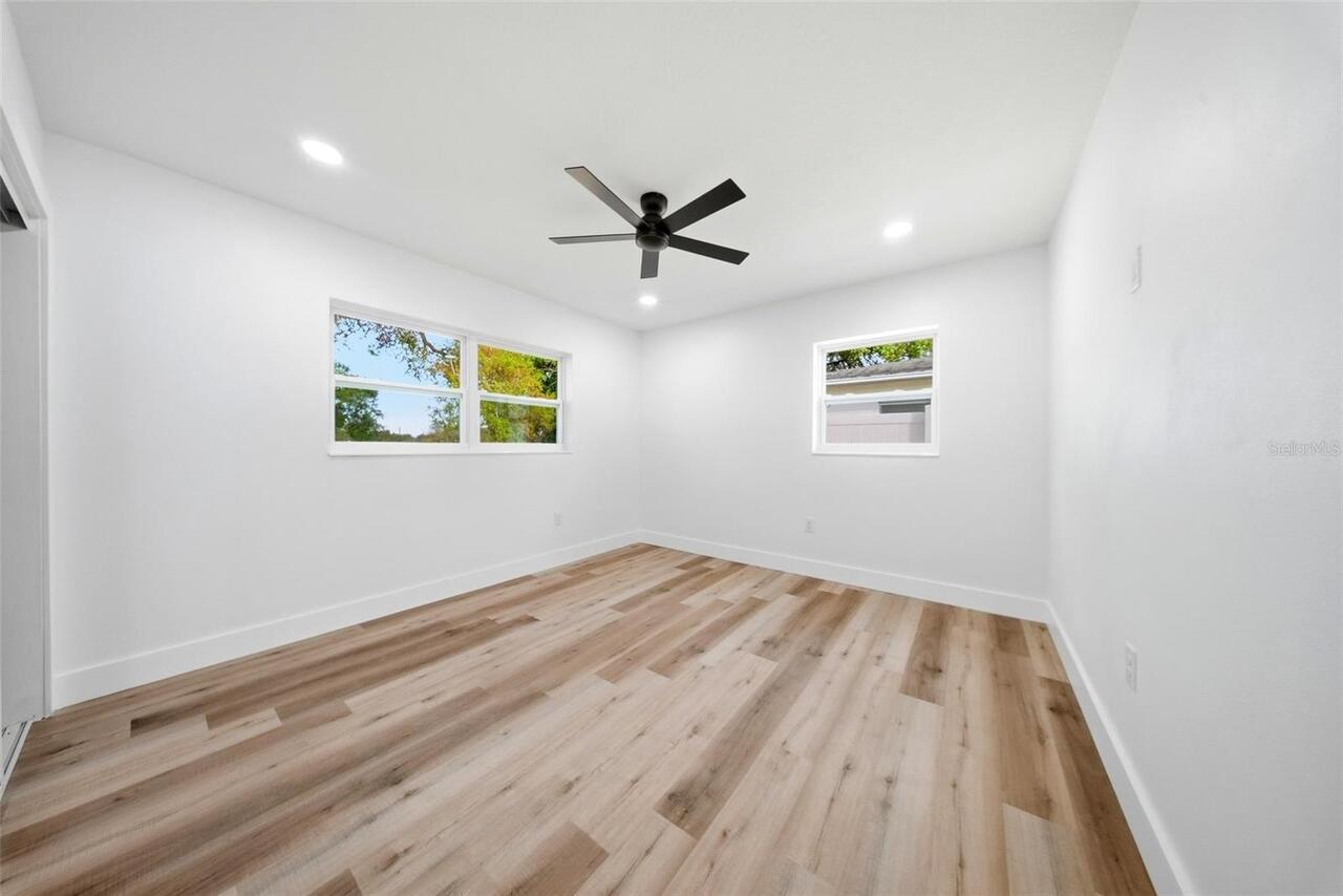 Listing Photo 20