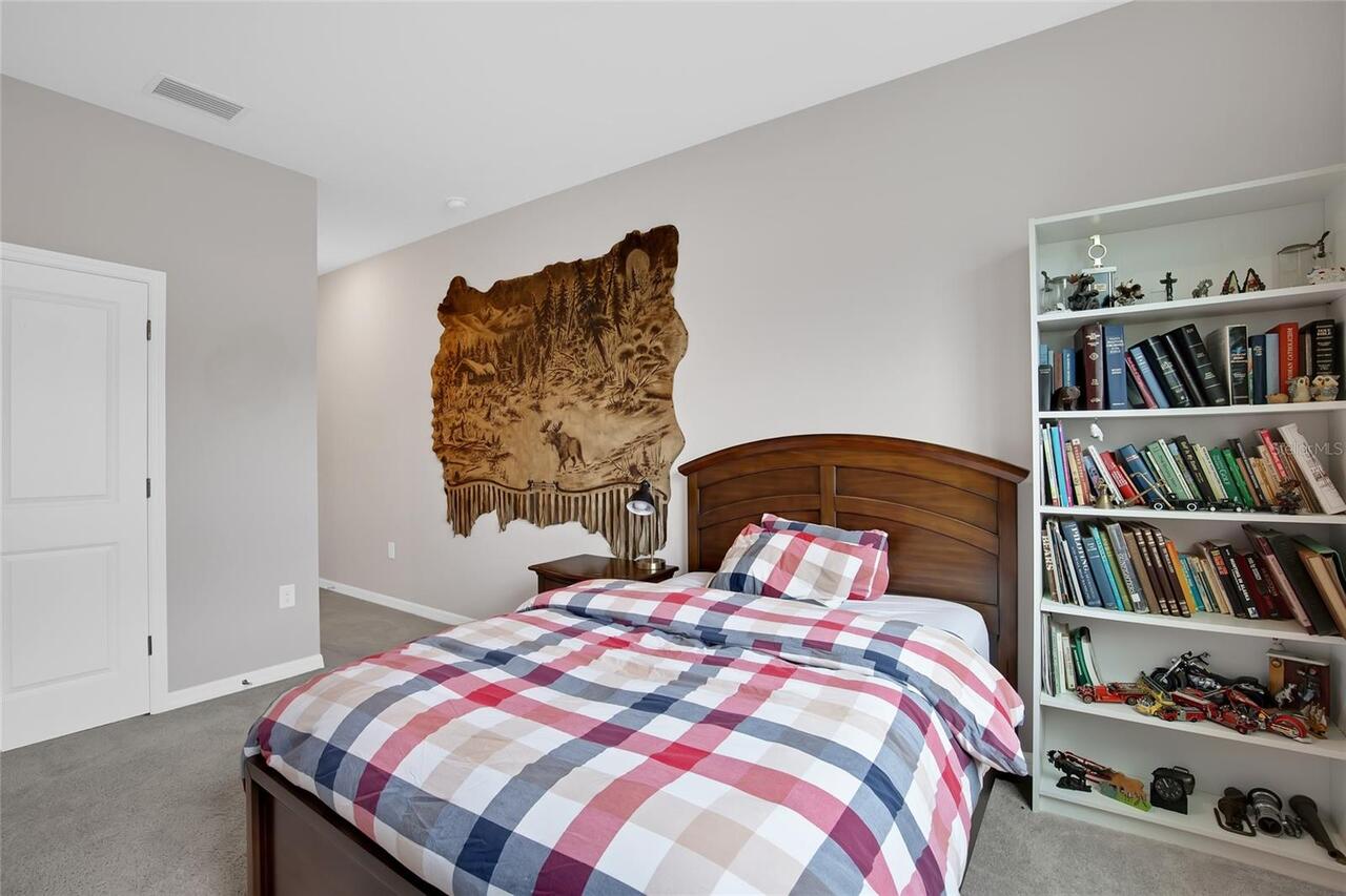 Listing Photo 24
