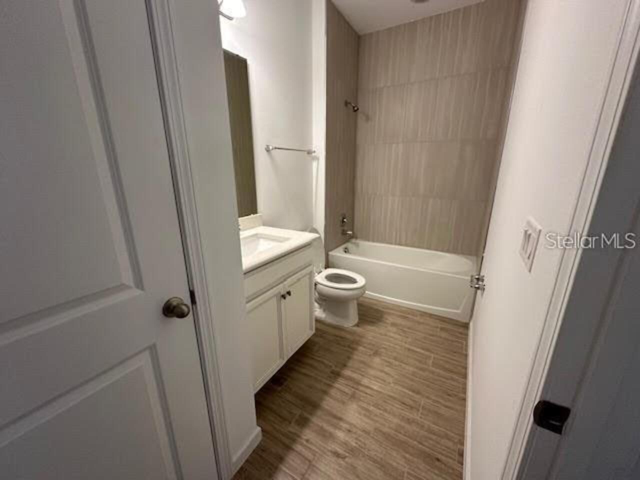 Listing Photo 10