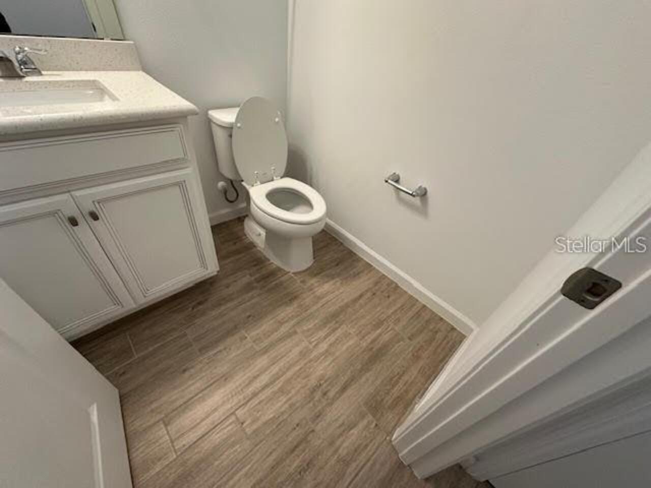 Listing Photo 12