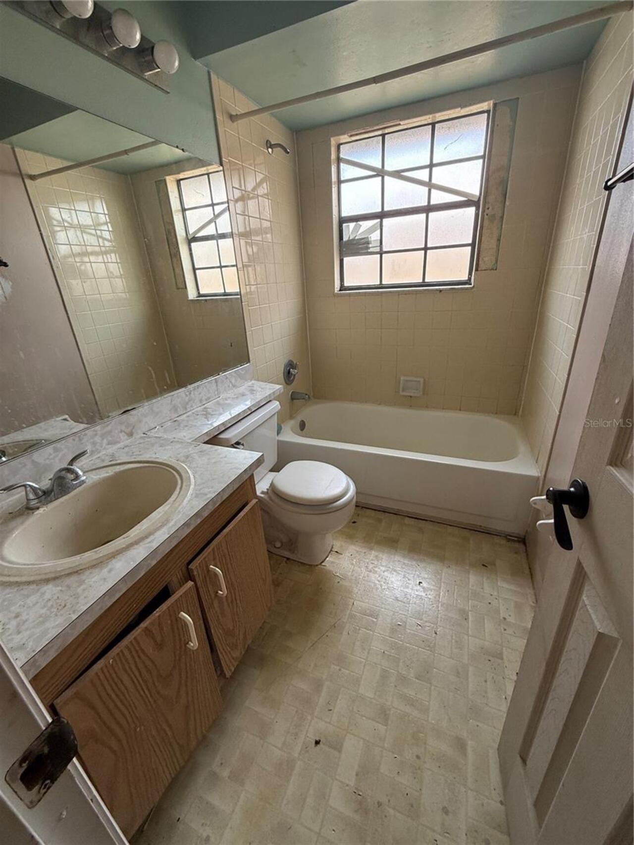 Listing Photo 14