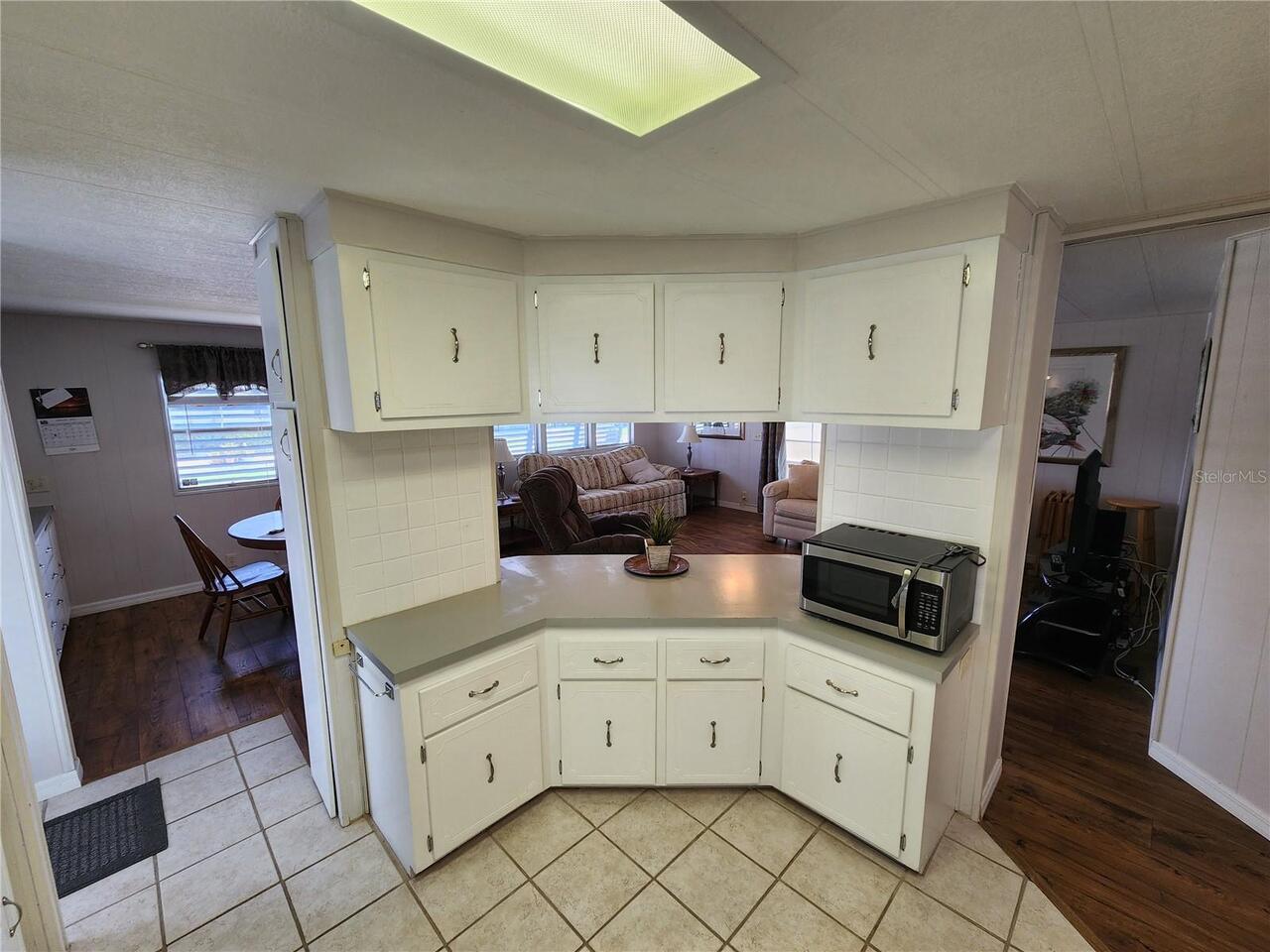 Listing Photo 6