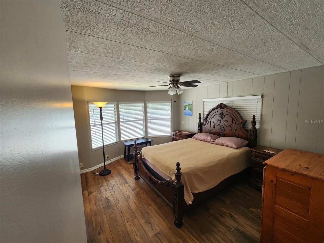 Listing Photo 18