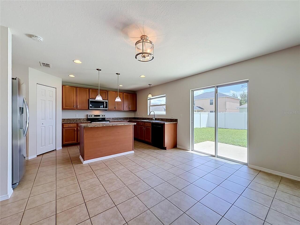 Listing Photo 19