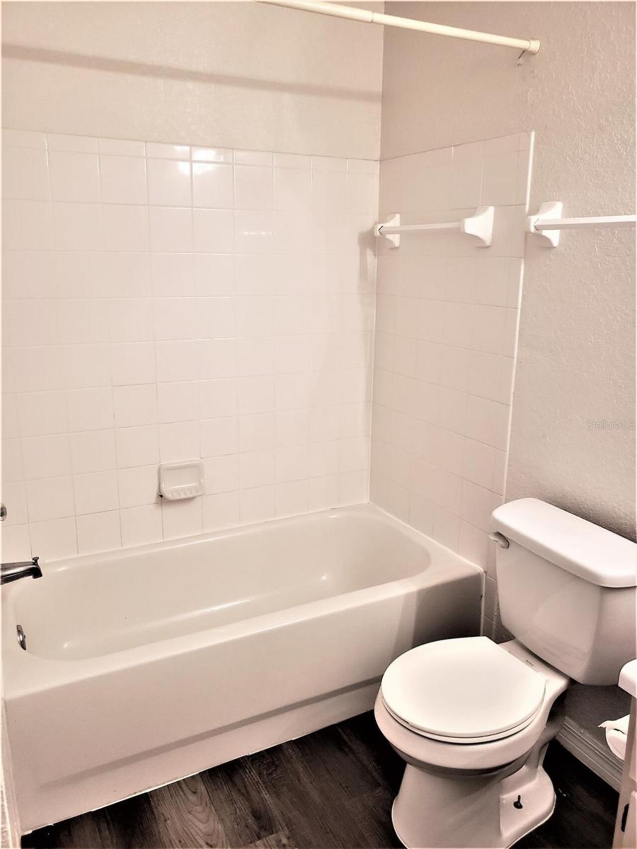 Listing Photo 14