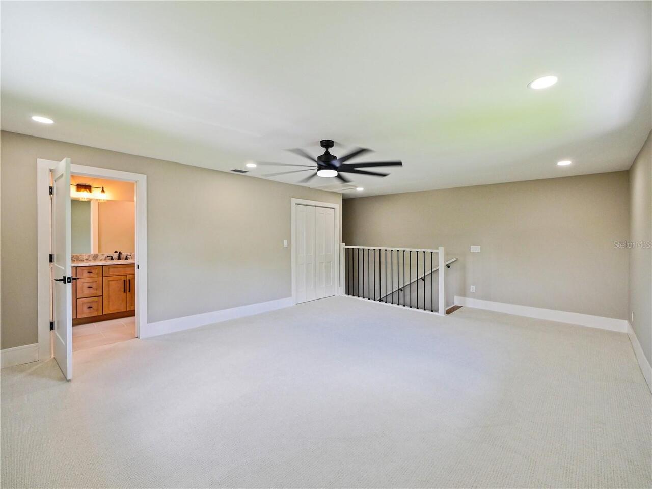 Listing Photo 14