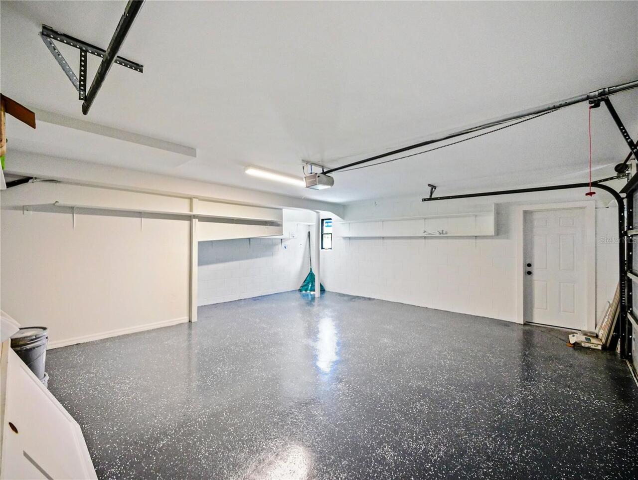 Listing Photo 16
