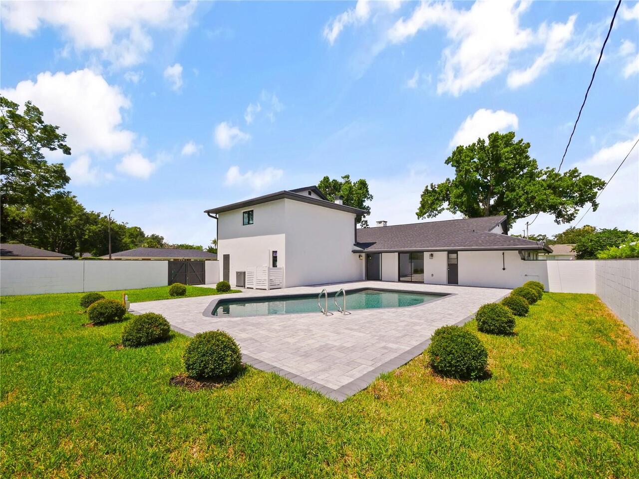 Listing Photo 18