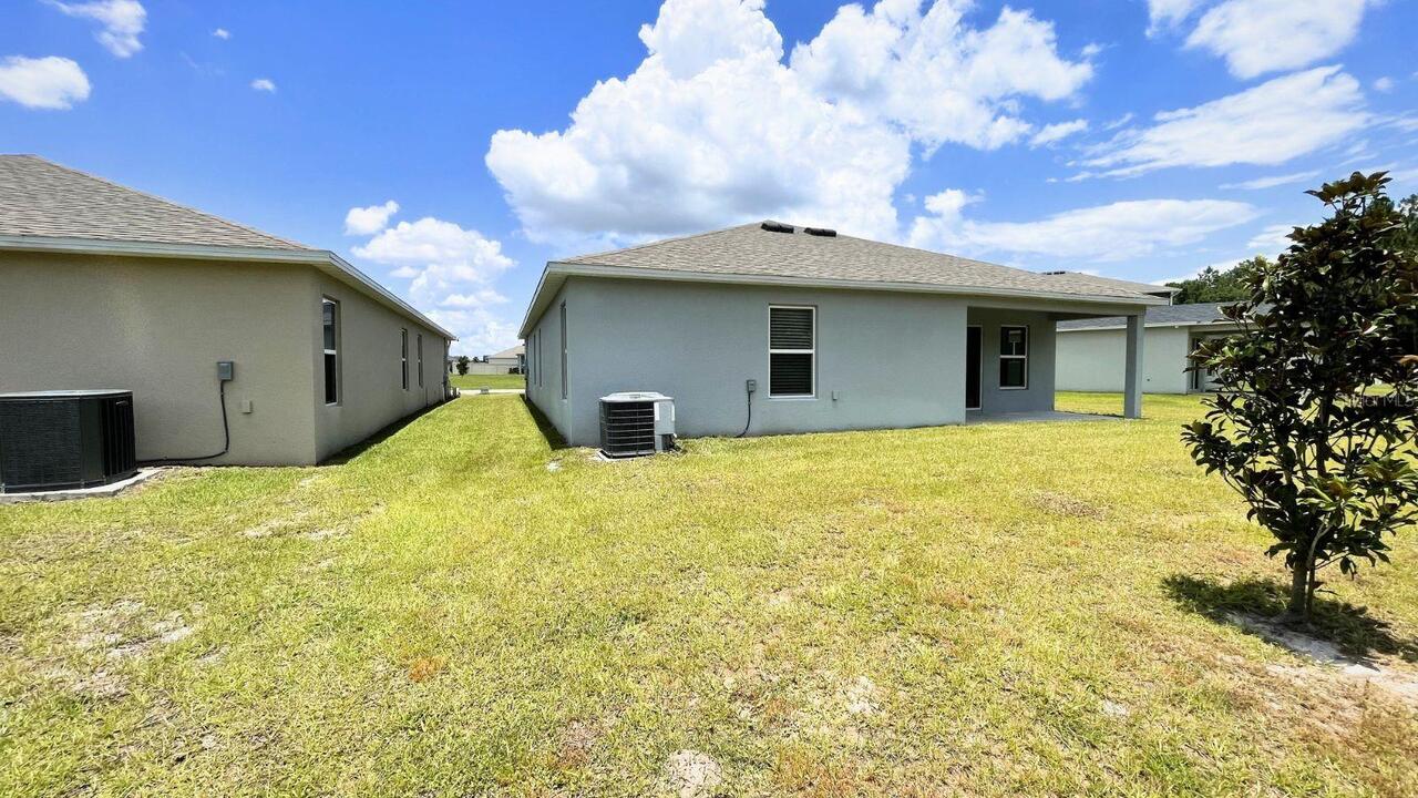 Listing Photo 6