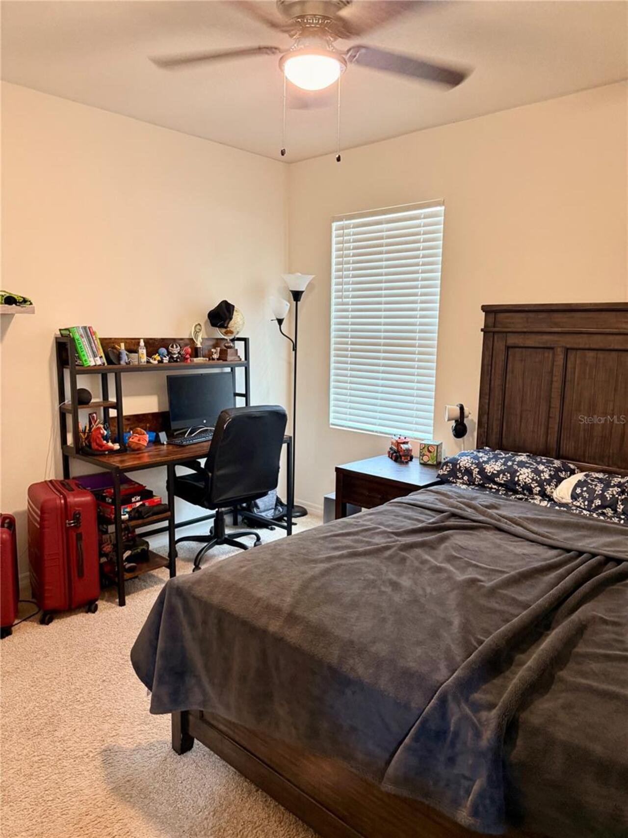 Listing Photo 8