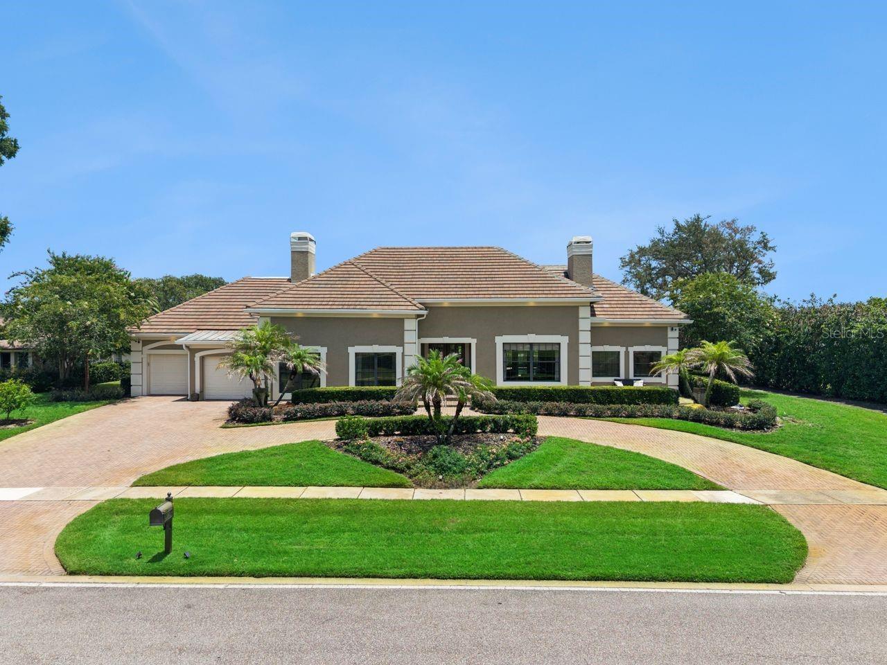 4BR, Home, 5BA, $2,999,999
Read More