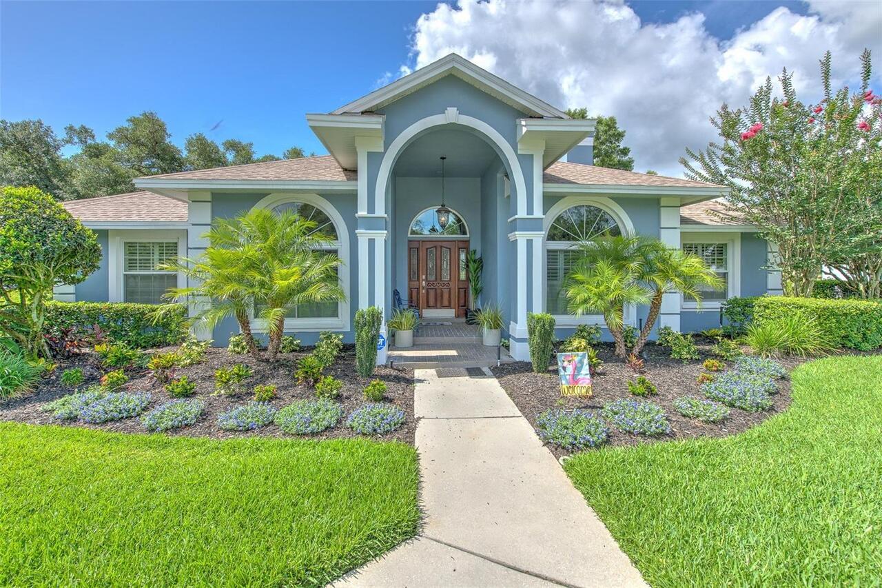 Valrico Real Estate