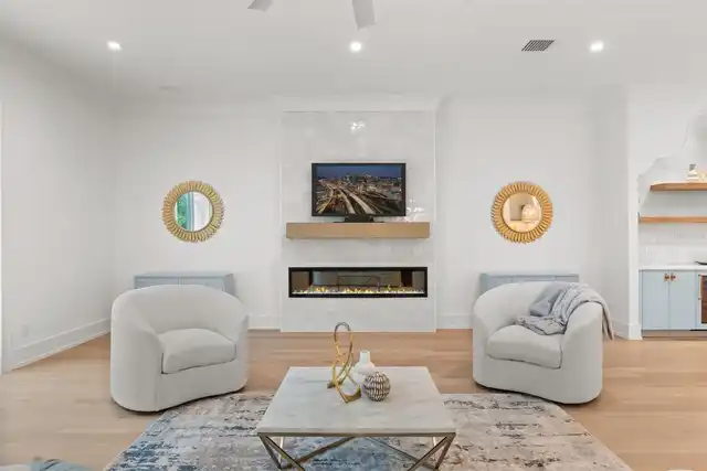 Listing Photo 19