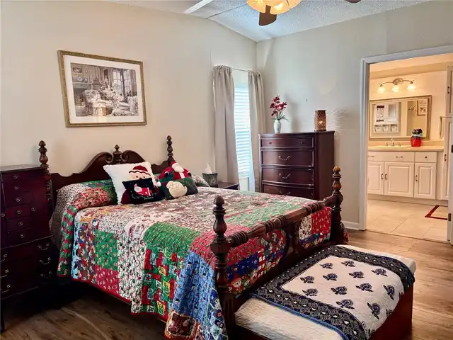 Listing Photo 15