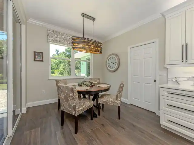 Listing Photo 21