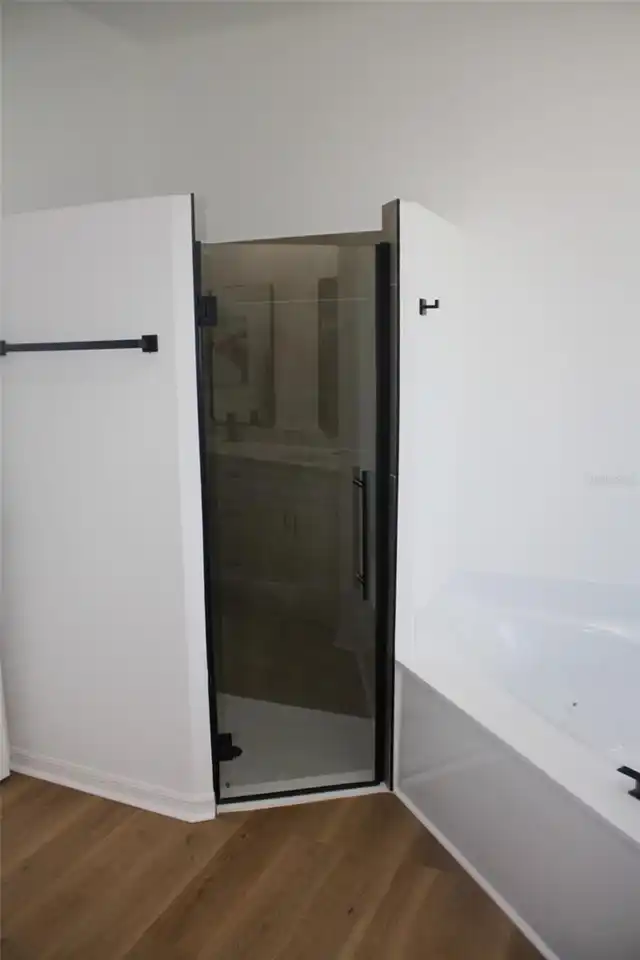 Listing Photo 37