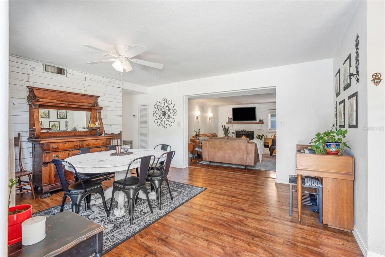 Listing Photo 8