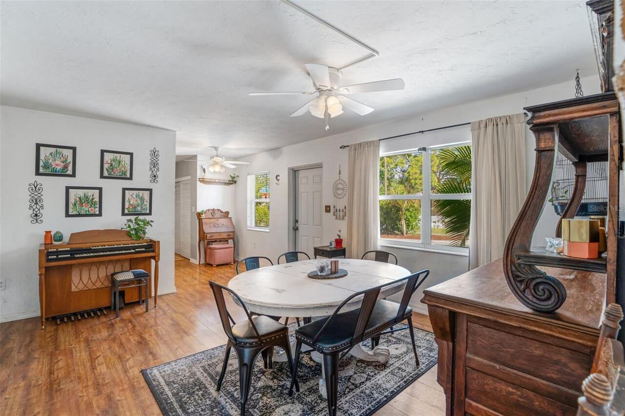 Listing Photo 17