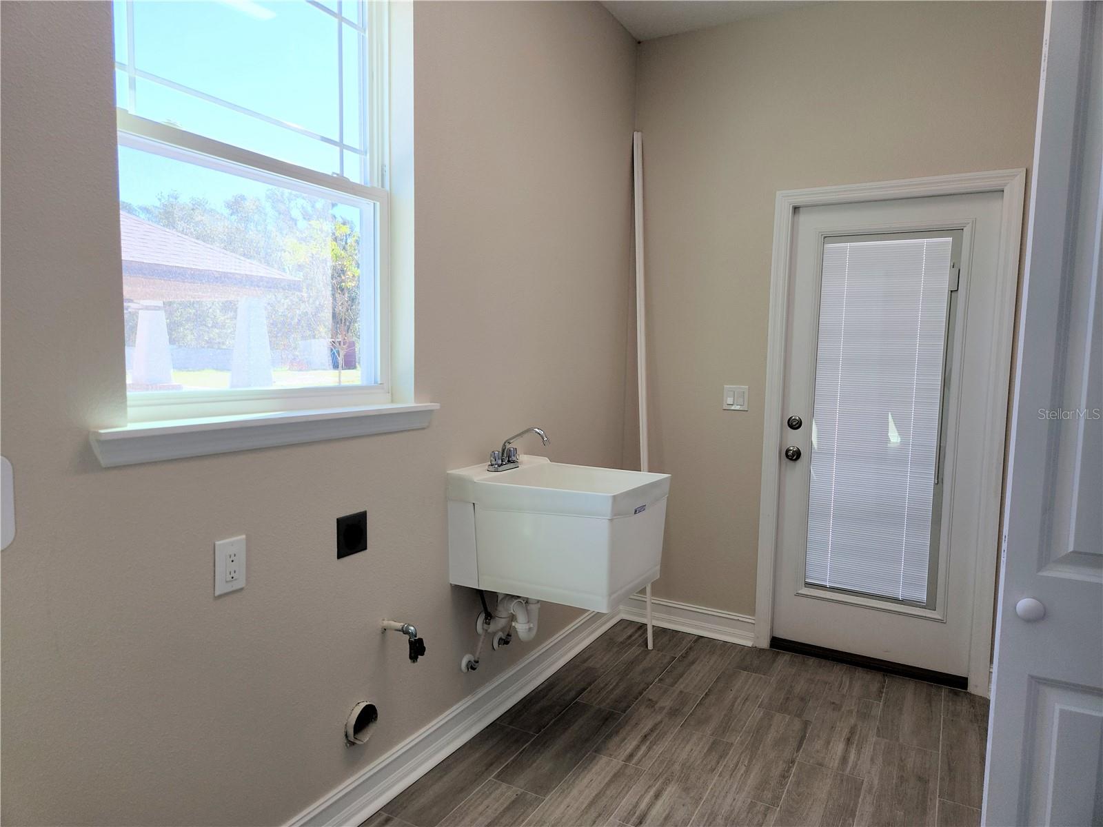 Listing Photo 18