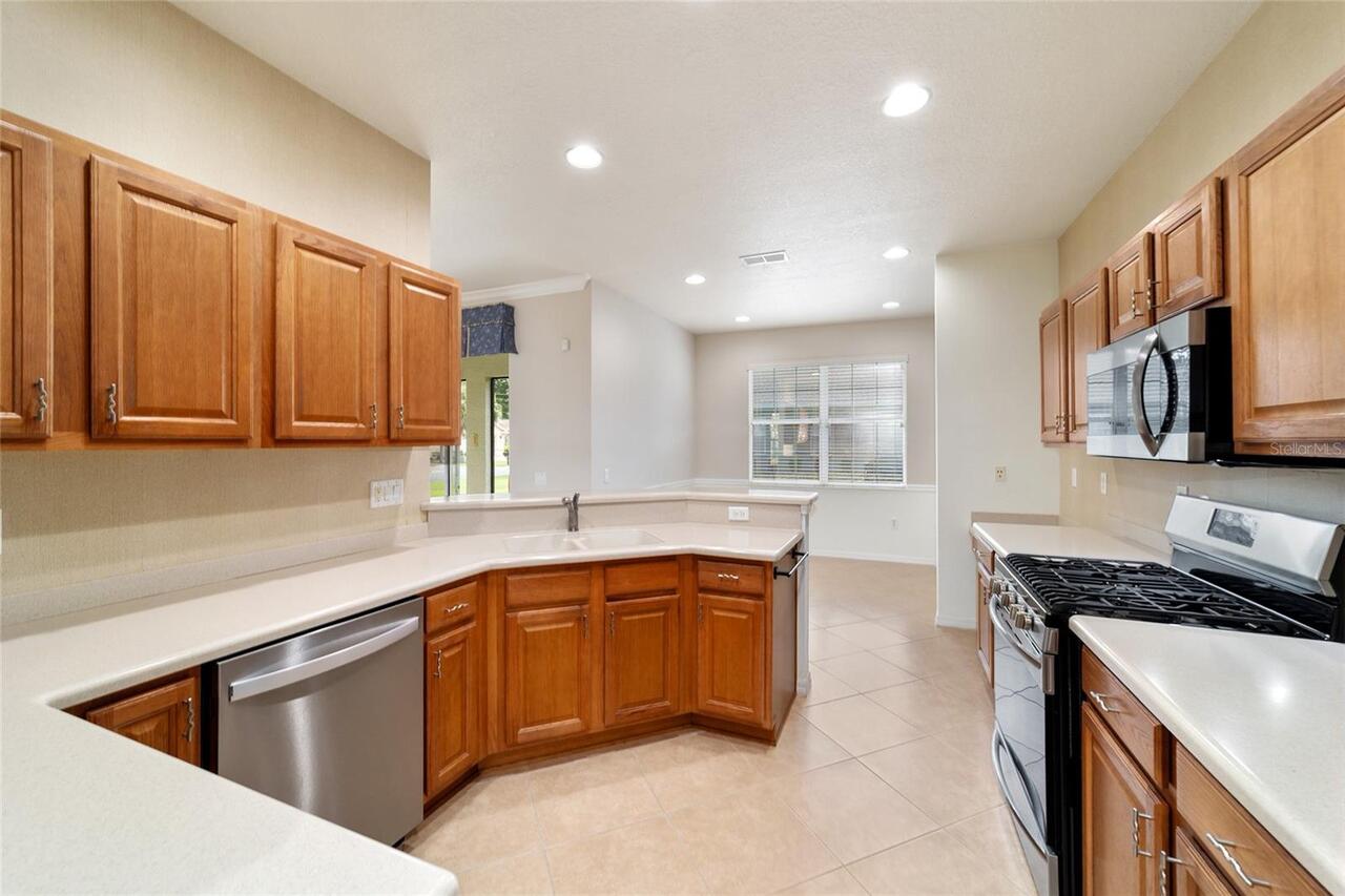 Listing Photo 16