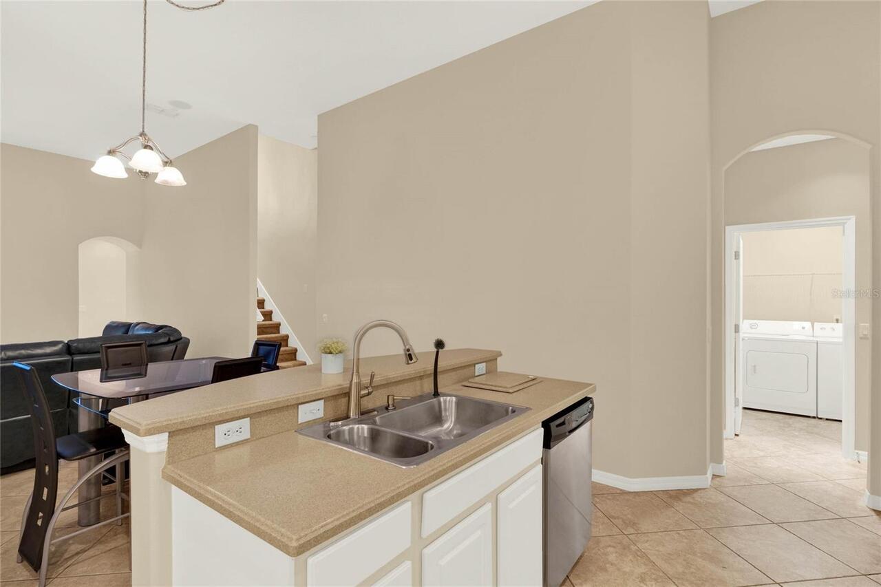 Listing Photo 10