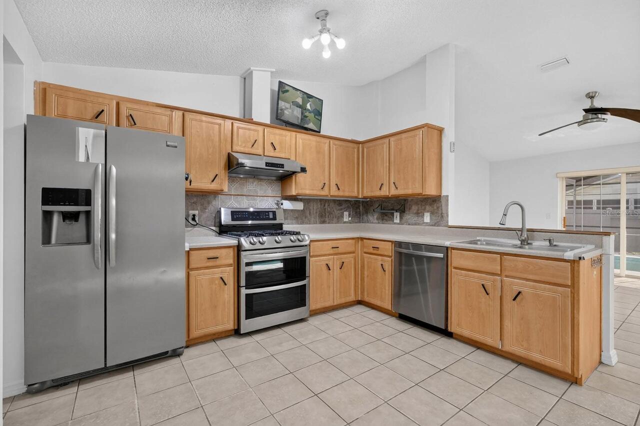 Listing Photo 18