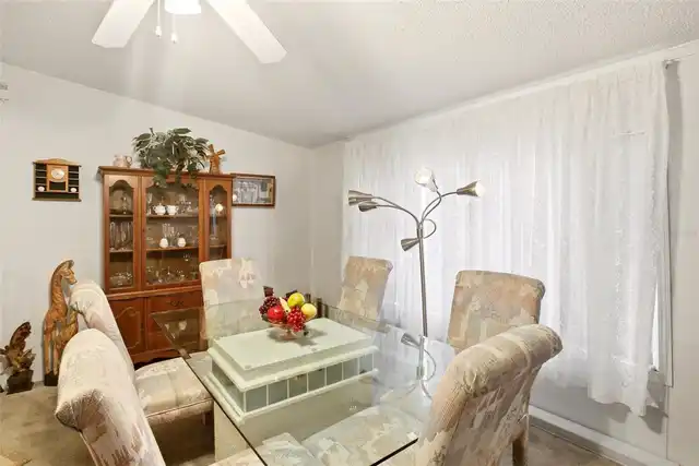 Listing Photo 14
