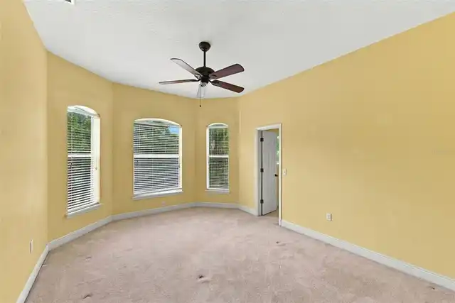 Listing Photo 37