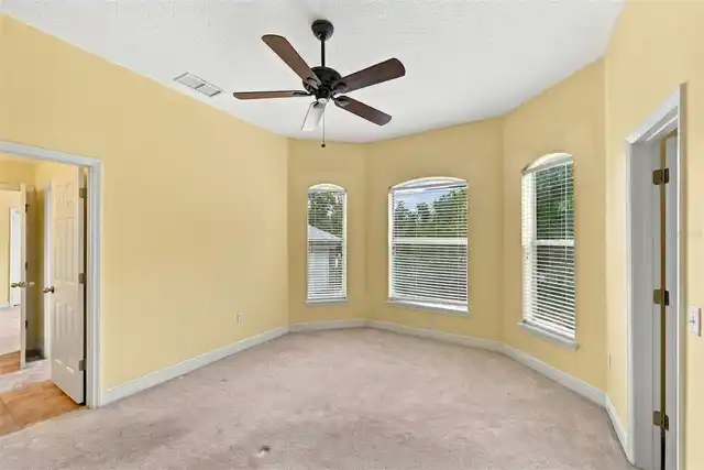 Listing Photo 38