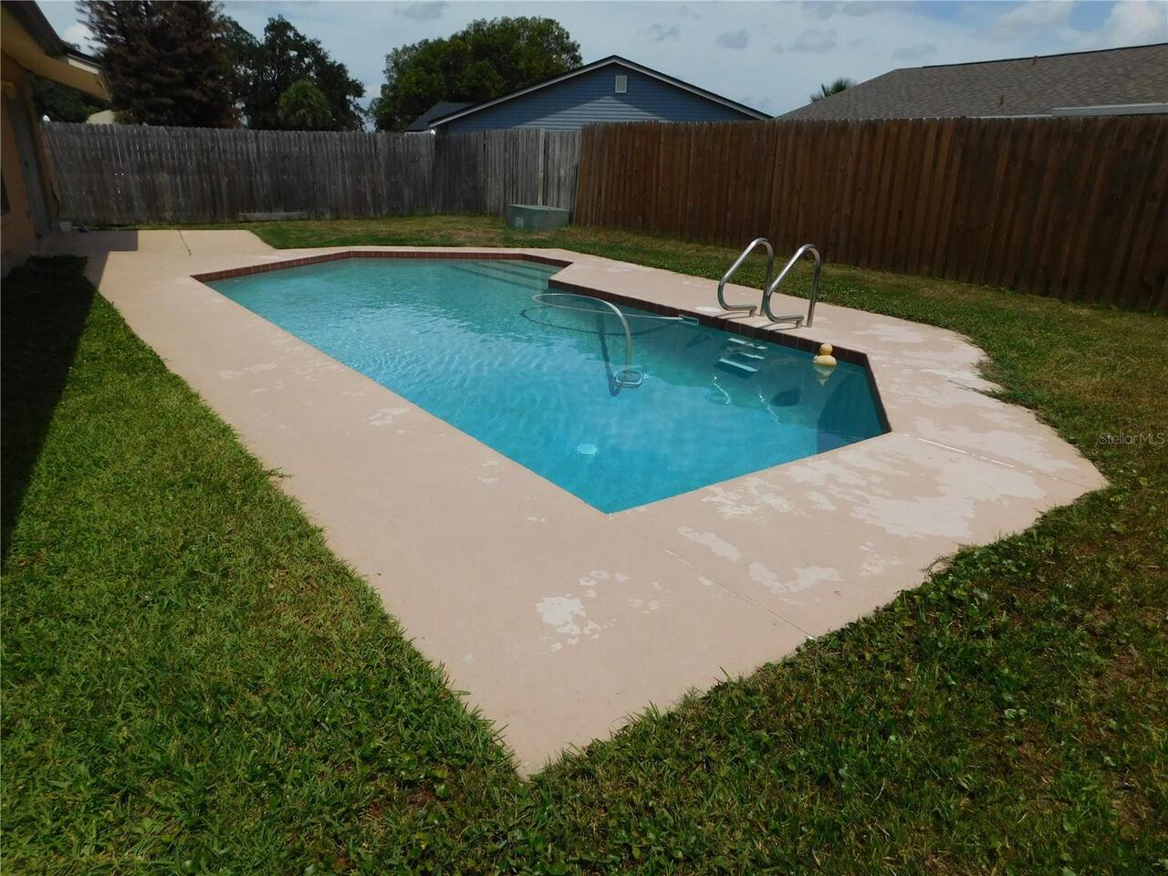 Listing Photo 8