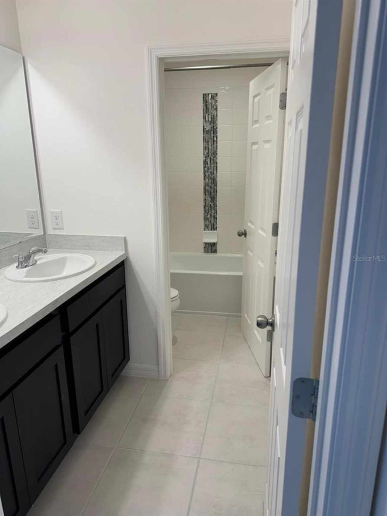 Listing Photo 12