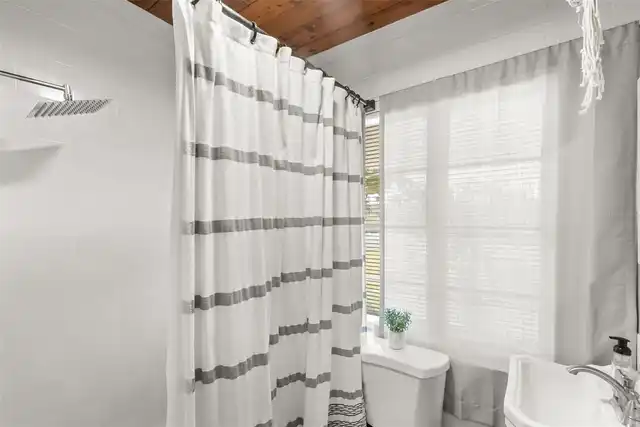 Listing Photo 21