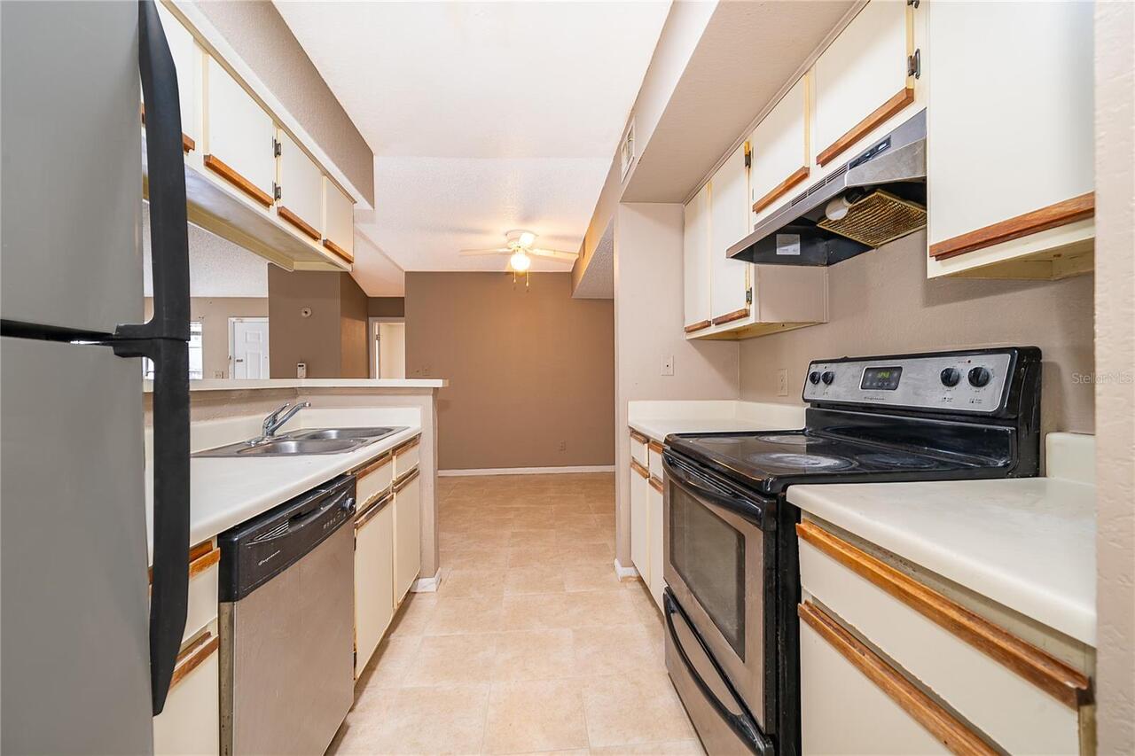 Listing Photo 17