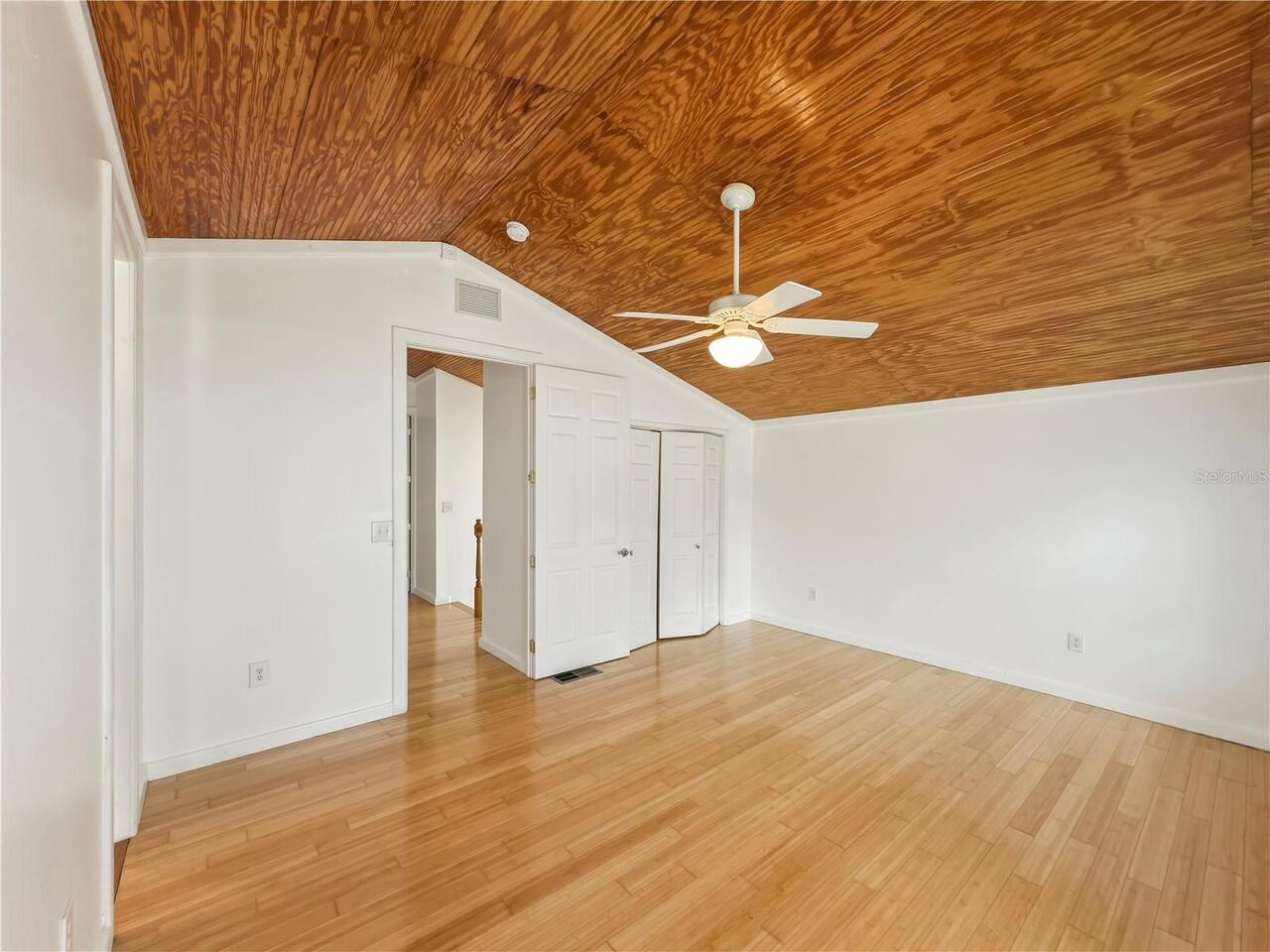Listing Photo 23